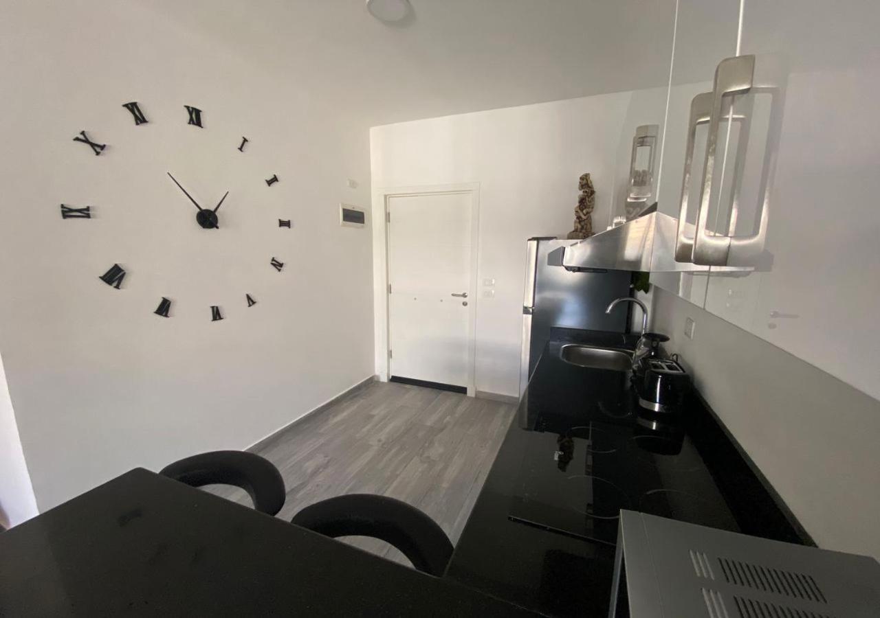 Sanctuary Sunlit Hurghada Haven With 4 Pools, Rooftop Sunsets & Gourmet Bites Steps Away 外观 照片