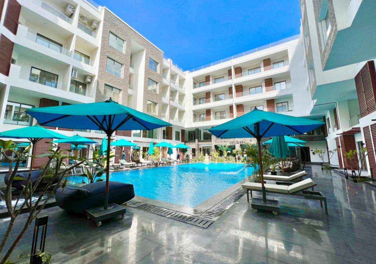 Sanctuary Sunlit Hurghada Haven With 4 Pools, Rooftop Sunsets & Gourmet Bites Steps Away 外观 照片